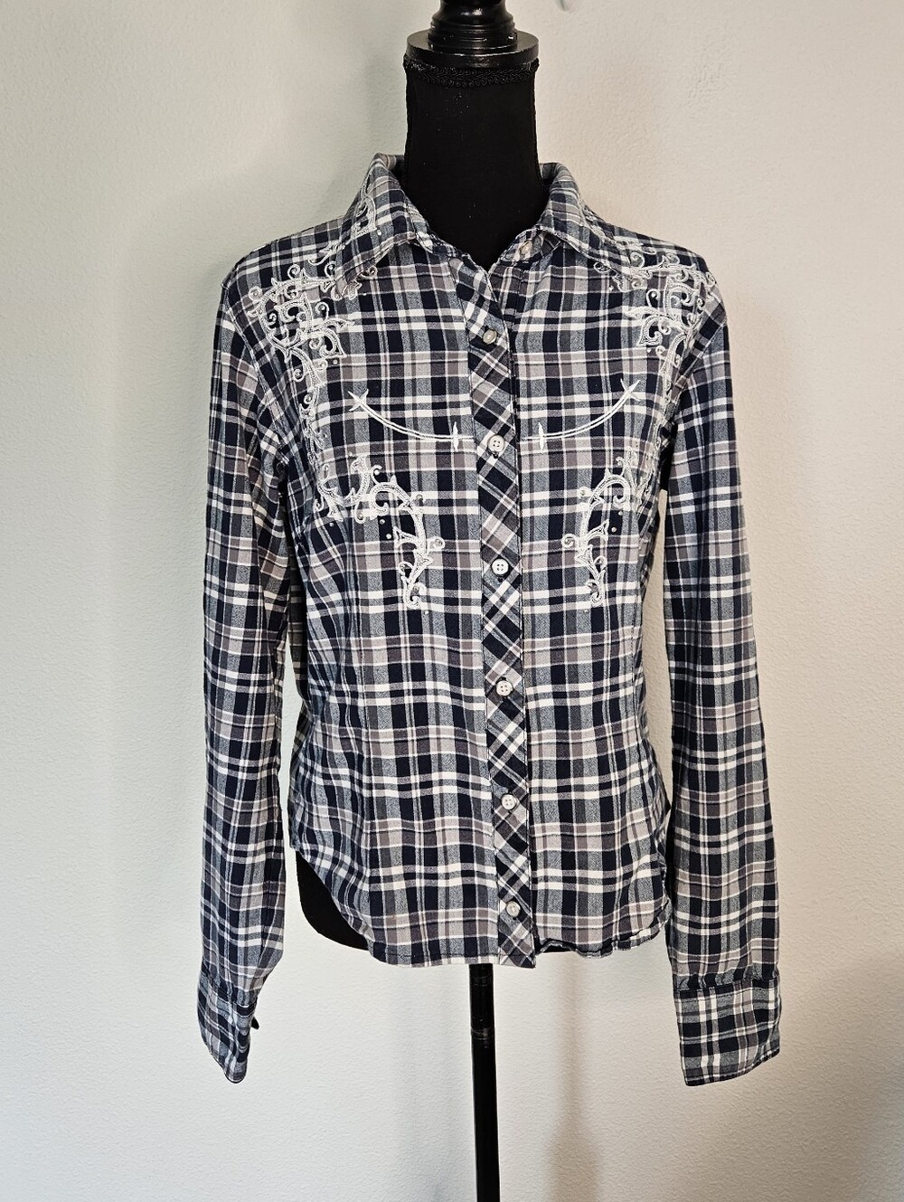 Cattlelac Ranch Embroidered Button Front Shirt Blue White Plaid Fitted L